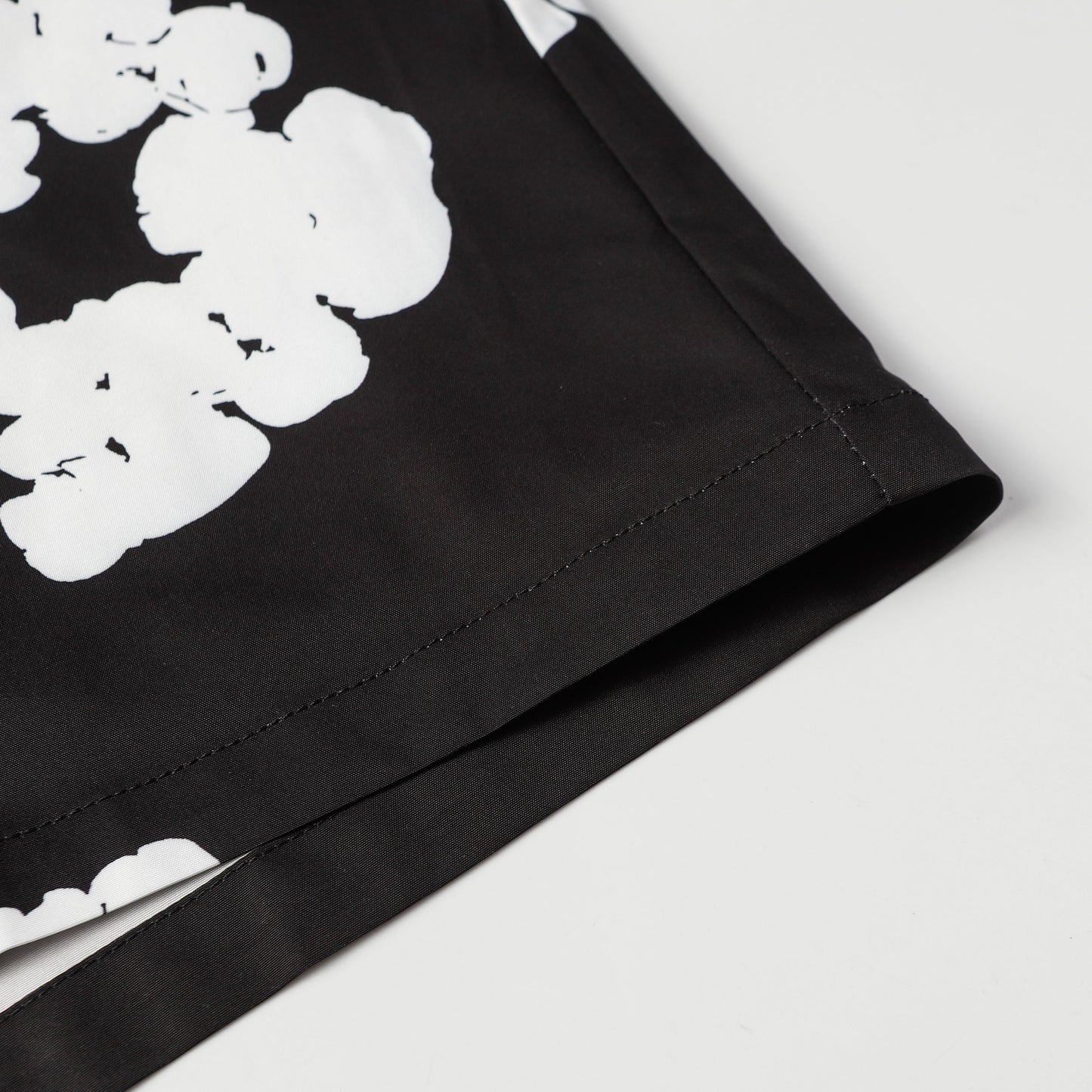 DENIM TEARS  T-shirt  0386