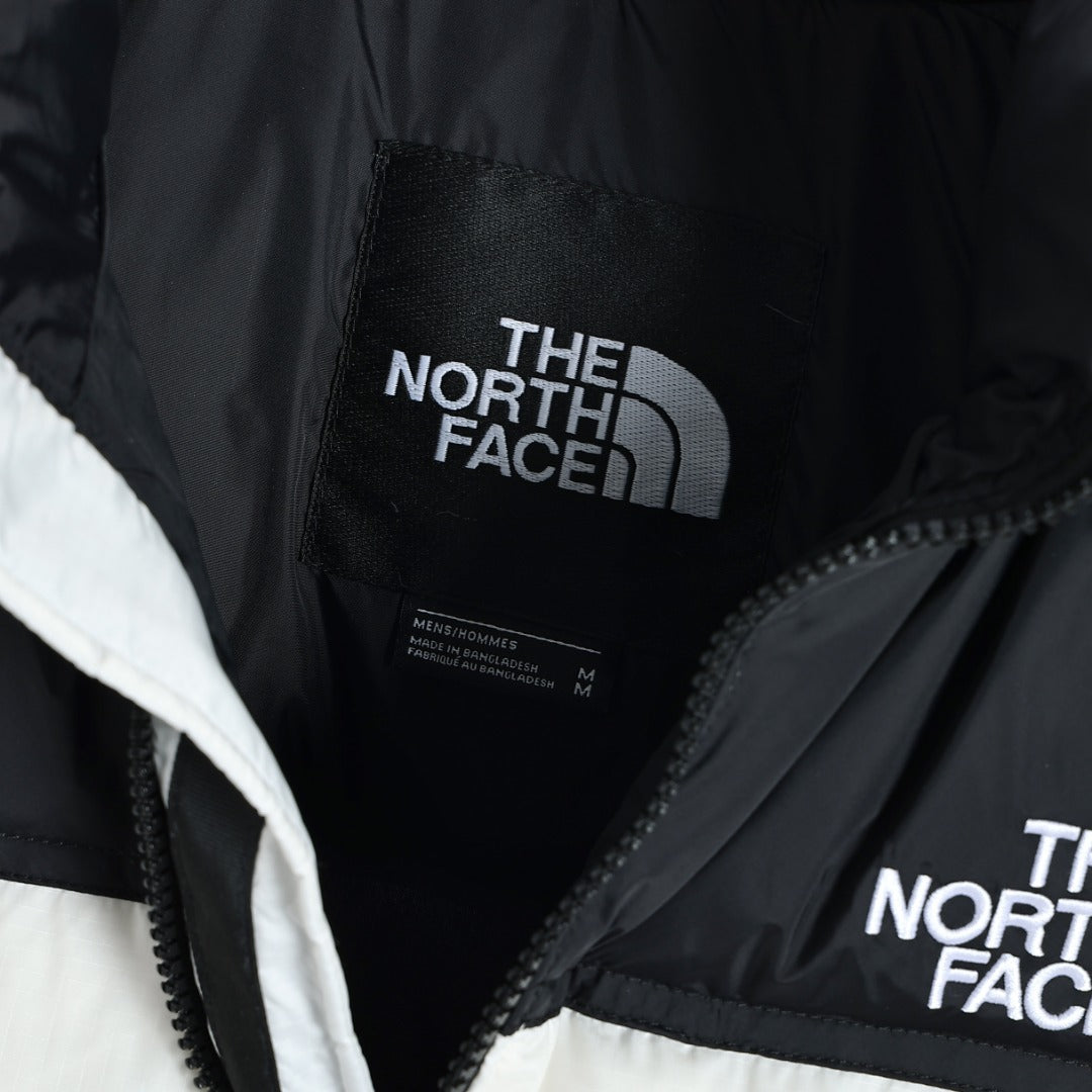 1996 vintage Nuptse padded packable jacket down jacket